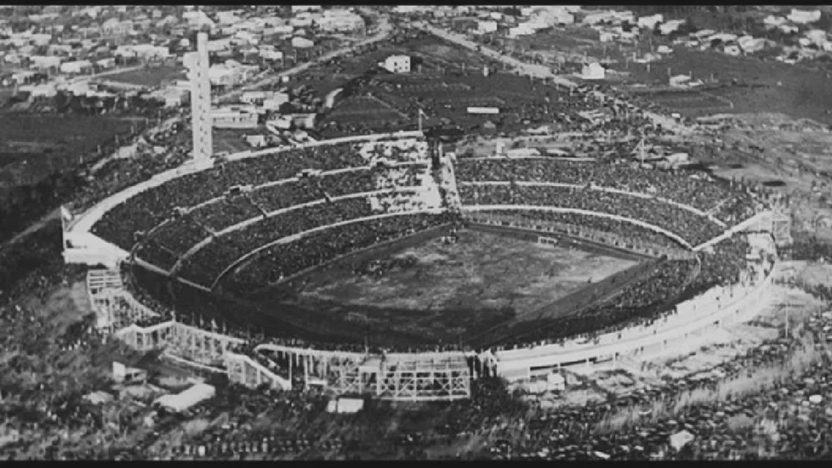 Stadion Centenario Saksi Final Piala Dunia Pertama 1930