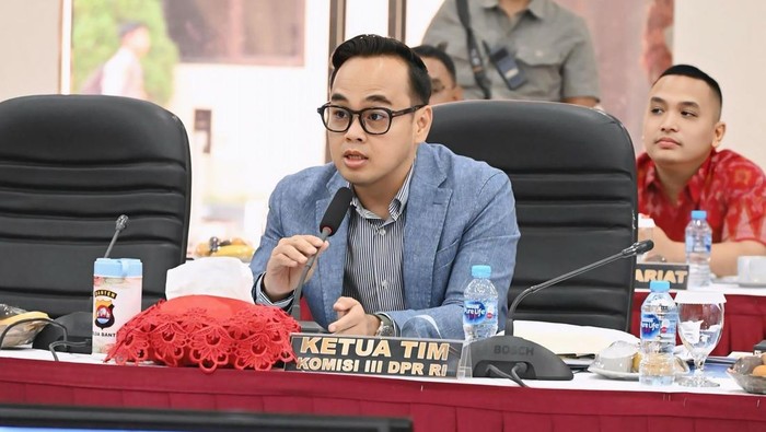 Komisi III Dorong Polri Usut Tuntas Pemodal di Balik Sindikat Judol Hayam Wuruk Usai 287 WNA Ditetapkan Tersangka