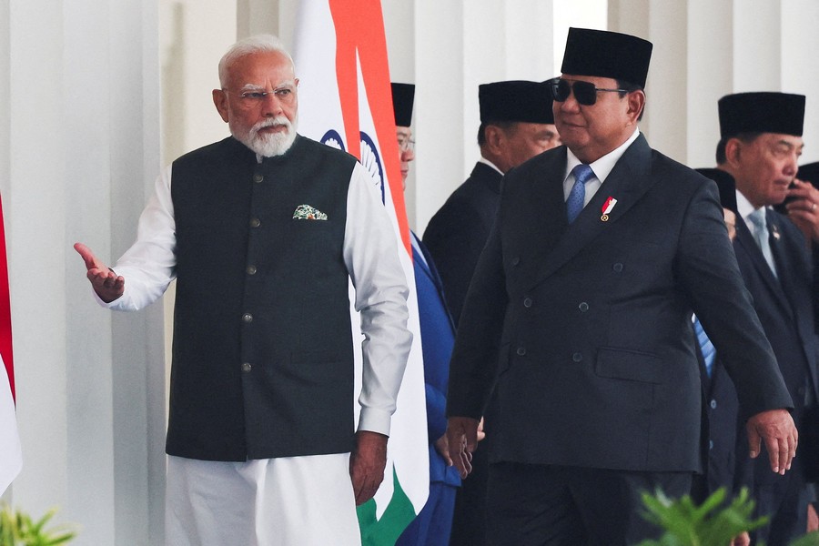 Prabowo Sambut Narendra Modi di Istana, Perkuat Kerja Sama Pembayaran Digital QRIS Lintas Negara