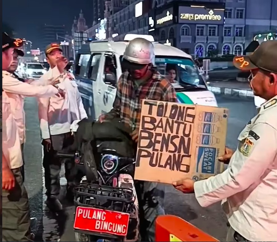 Satpol PP Kelapa Gading Amankan Pria yang Kerap Mengemis dengan Modus Bensin Habis