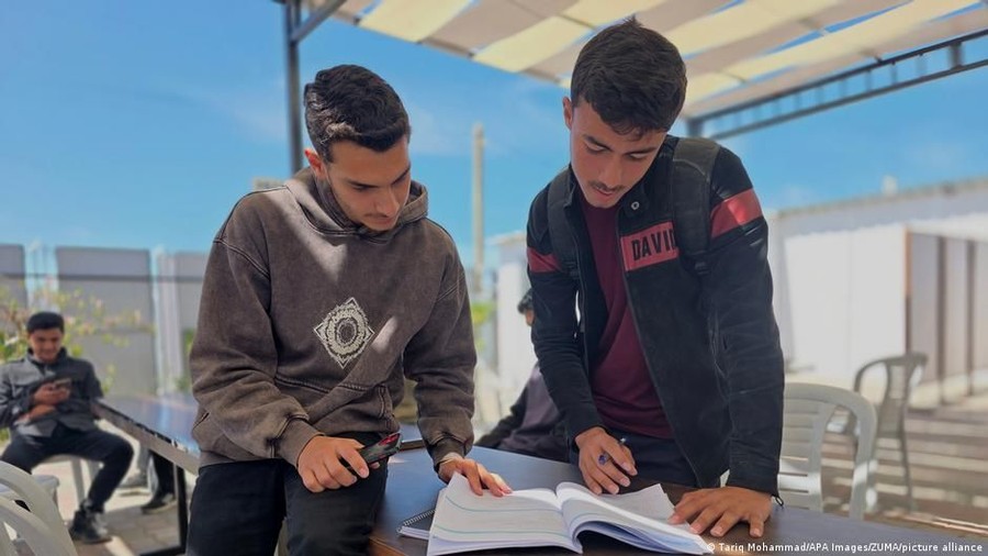 Perjuangan Mahasiswa Palestina Melanjutkan Pendidikan