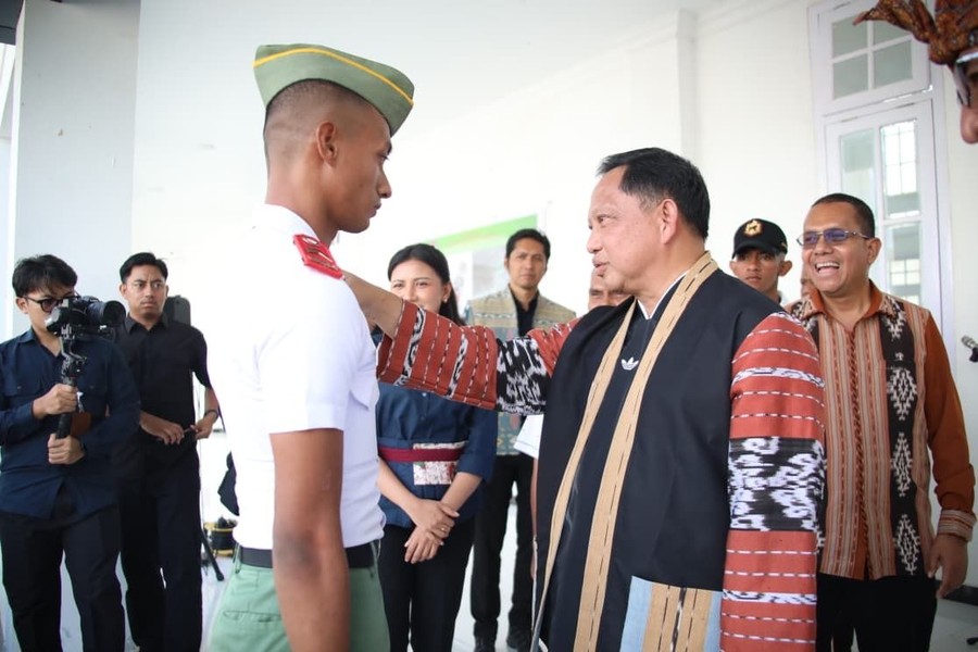 Menteri Dalam Negeri Dorong Mahasiswa Unhan NTT Perluas Pilihan Karier