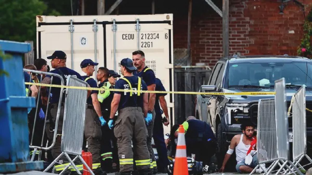 Paramedis Respons Laporan Penembak Aktif di Festival Salsa Toronto