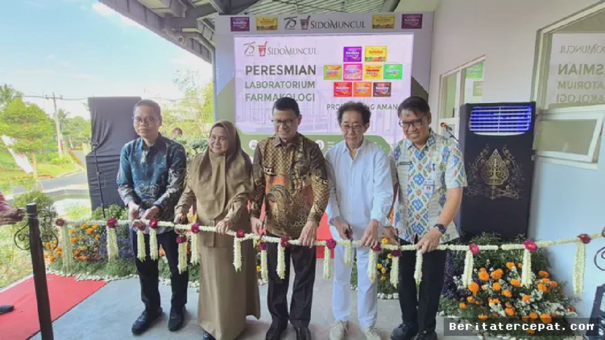 Sido Muncul Resmikan Laboratorium Farmakologi di Semarang