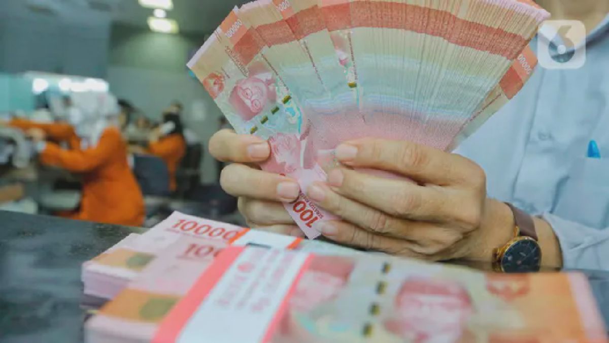 Jakarta: Rupiah Ditutup Melemah ke Rp15.616 per Dolar AS