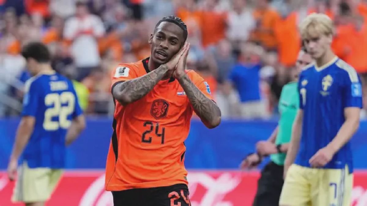 Summerville Cetak Gol Kelima, Belanda Gilas Swedia di Piala Dunia