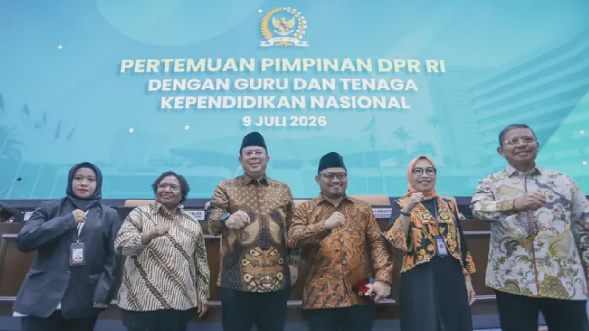 Pimpinan DPR Gelar Dialog dengan Forum Aliansi Guru Nasional