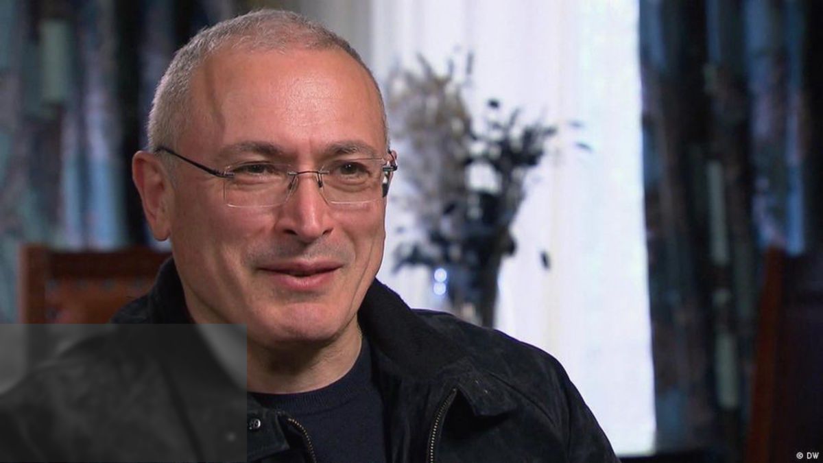 Putin Kirim Pasukan Elite Tangkap Mikhail Khodorkovsky, Oligarki Tumbang