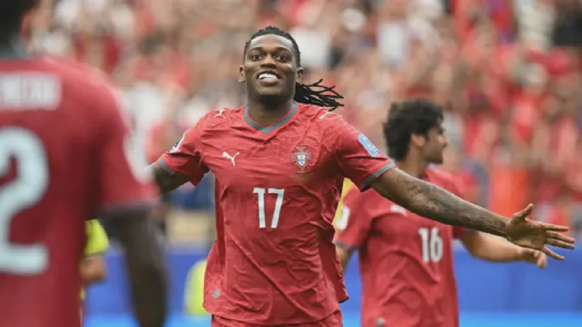 Rafael Leao Cetak Gol di Piala Dunia, AC Milan Resmi Tunjuk Ruben Amorim