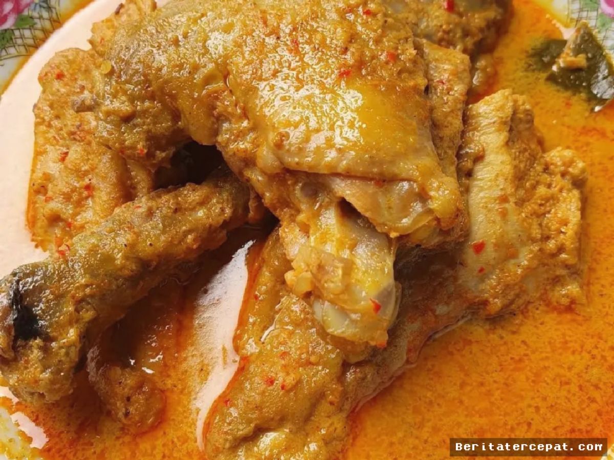 Padang — Resep Gulai Ayam Praktis Viral, Daging Lembut Kaya Rempah
