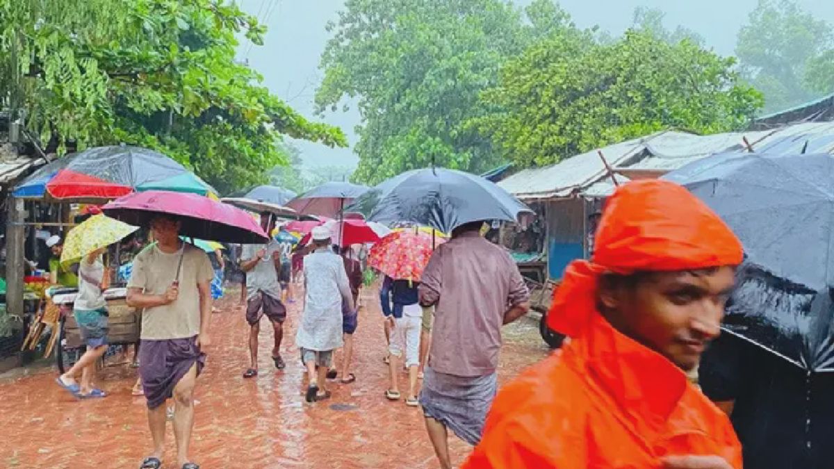 Hujan Guyur Kamp Pengungsi Rohingya, Warga Beraktivitas Tanpa Perlindungan Memadai
