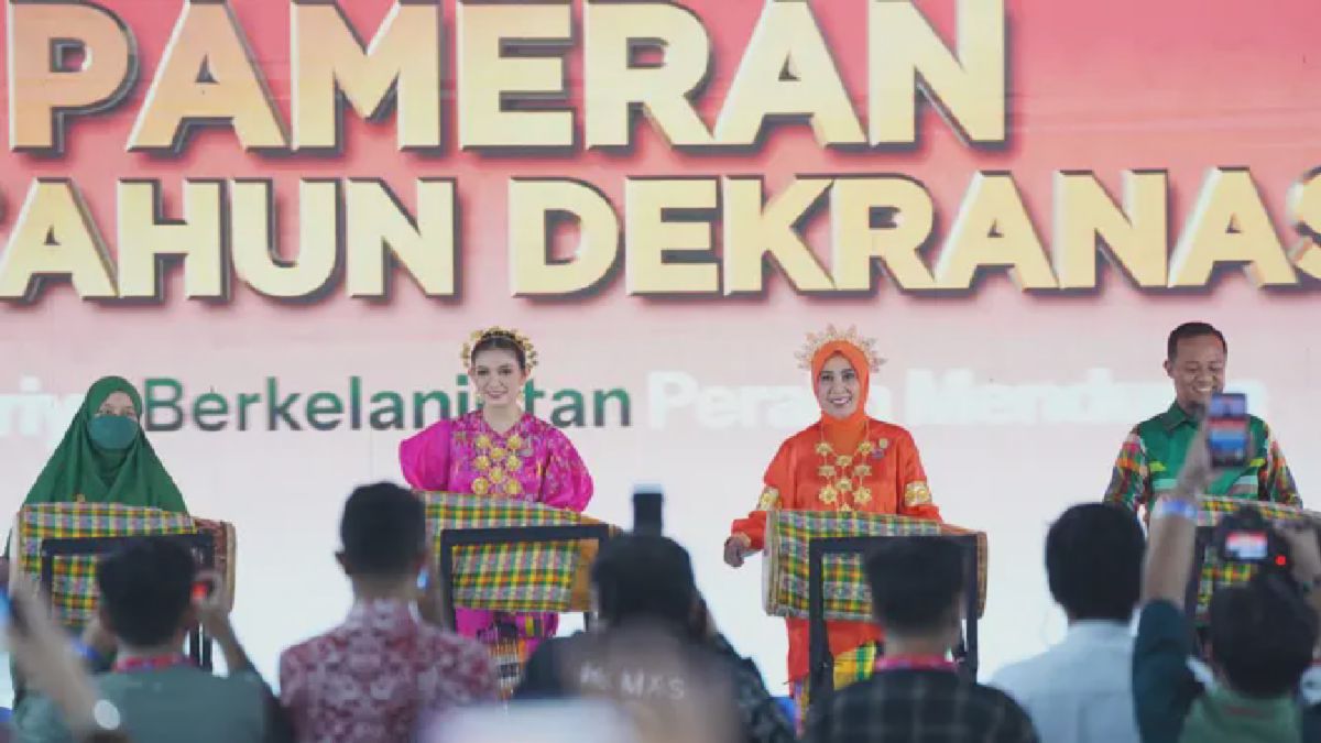 Selvi Gibran Rakabuming Resmikan Puncak Syukuran HUT ke-46 Dekranas