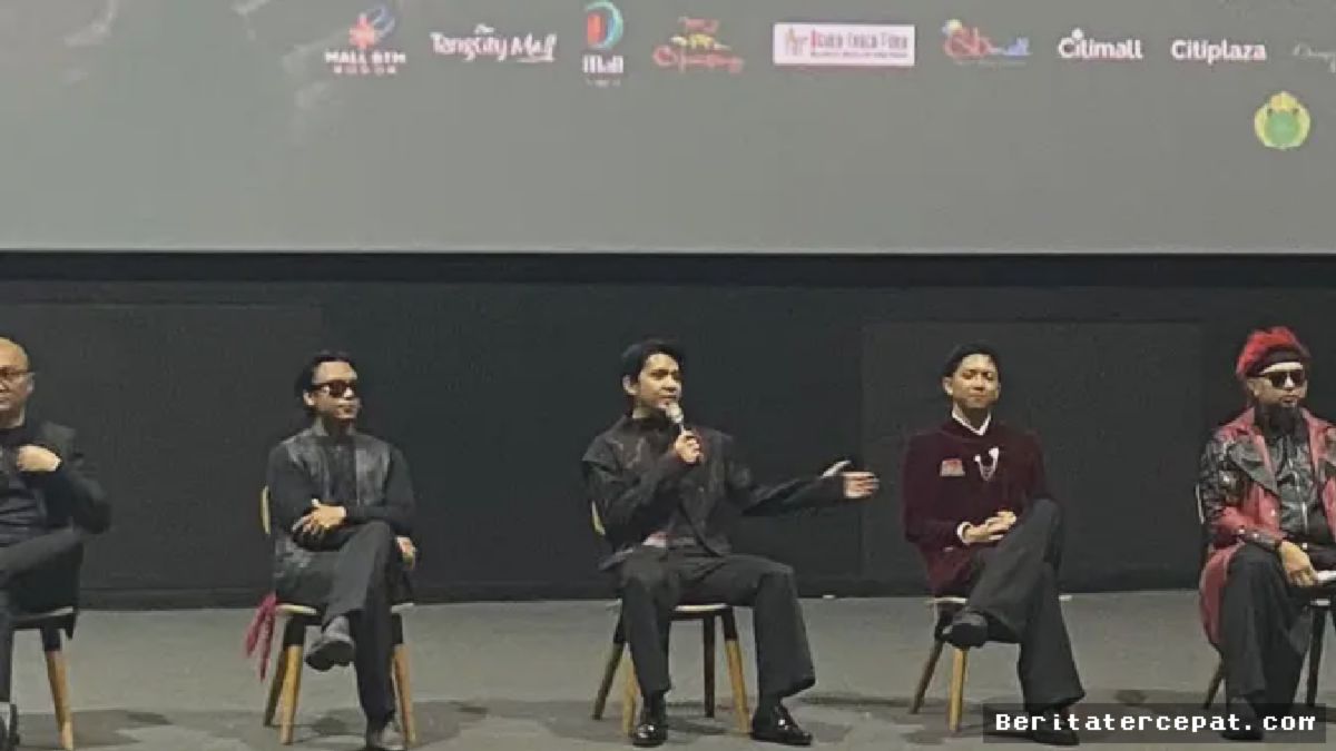 JAKARTA — Arbani Yasiz Hadiri Konferensi Pers Film Horor Korea 402