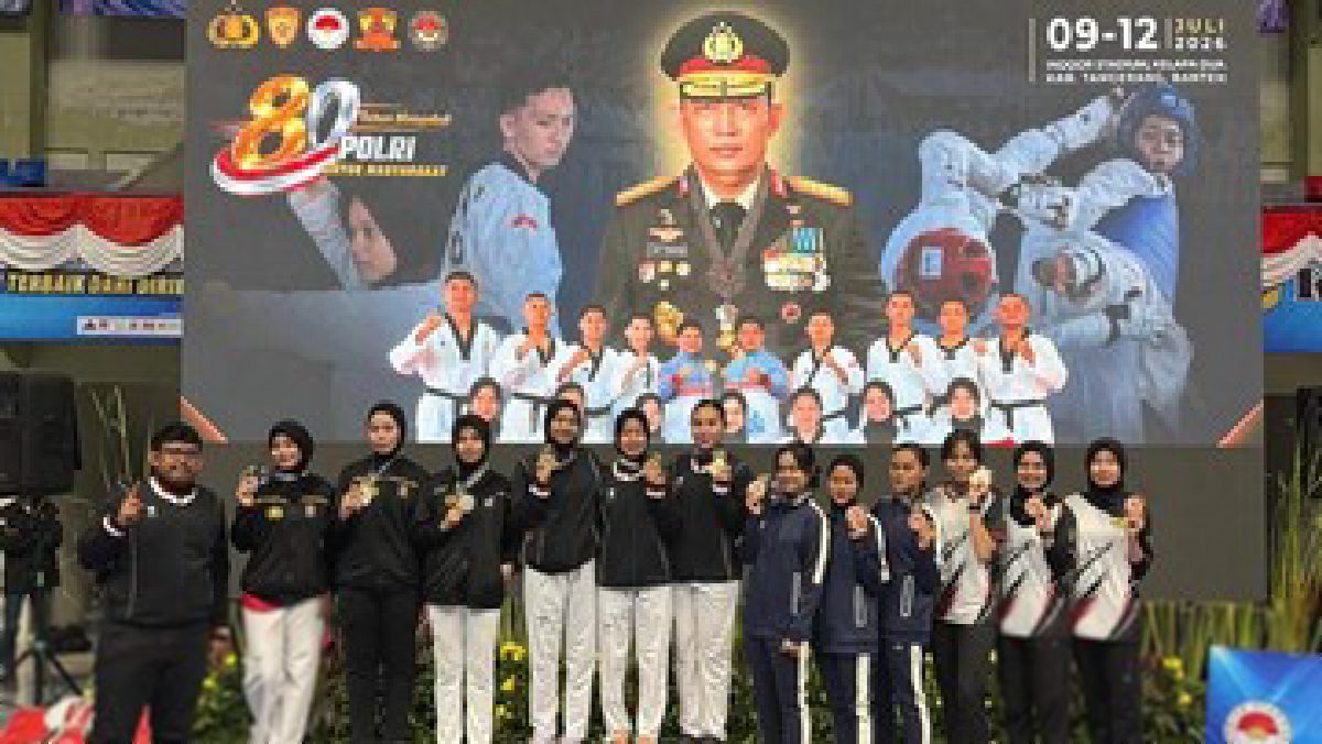 Polwan Polda Riau Borong 5 Emas di Kejurnas Taekwondo Kapolri Cup