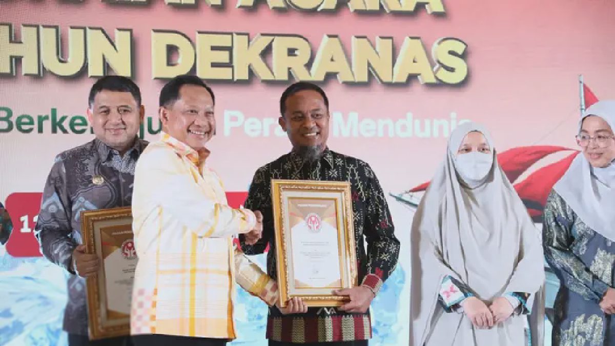Mendagri Resmi Tutup Puncak HUT ke-46 Dekranas Nasional