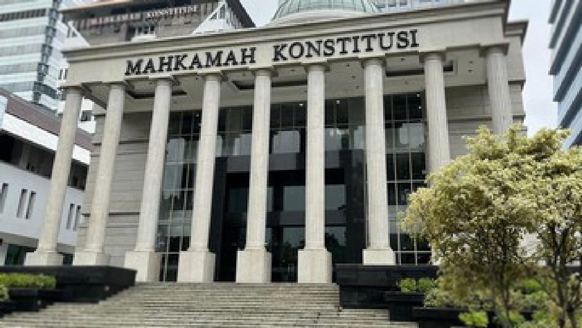 MK Digugat Agar Wajibkan Kuota Perempuan 30% di KPU-KPPS