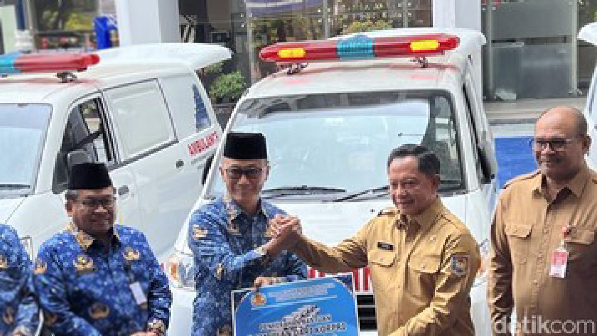 Lima Ambulans Korpri Diterima Mendagri, Siap Evakuasi Sumatera