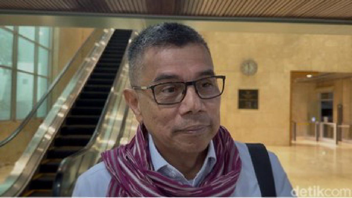 DPR Desak Kejagung Bentuk Tim Independen Usut Kasus Mantan Jampidsus
