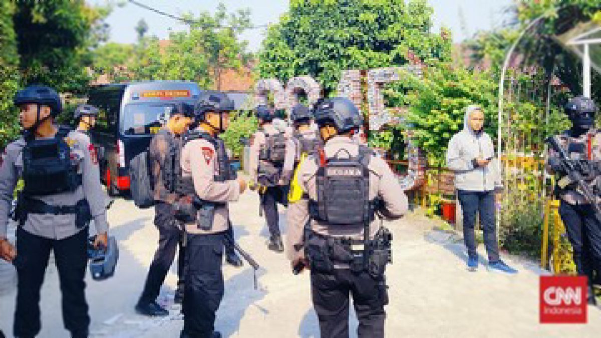 Polisi Buru Pengirim Ancaman Bom di SDN Jaksel