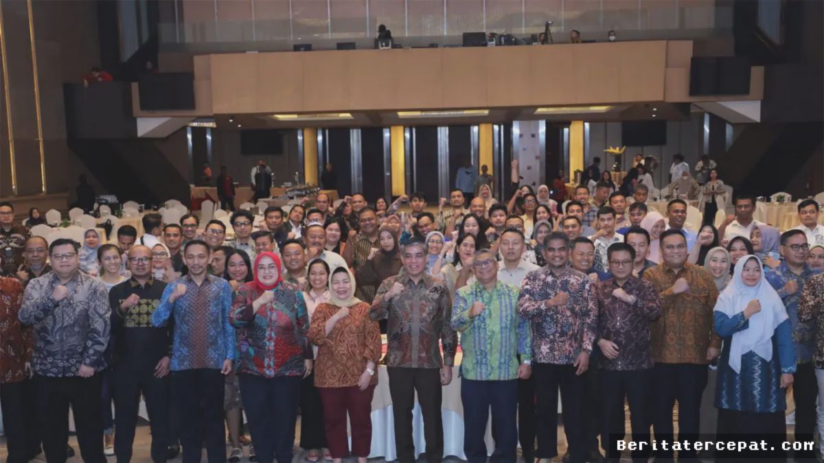 JAKARTA — Pasar Kerja Semakin Kompetitif, Pemerintah Siapkan Strategi Baru Kompetensi dan Proteksi